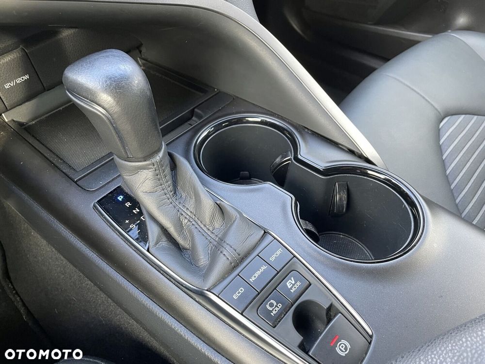Toyota Camry 2.5 Hybrid Prestige CVT - 27
