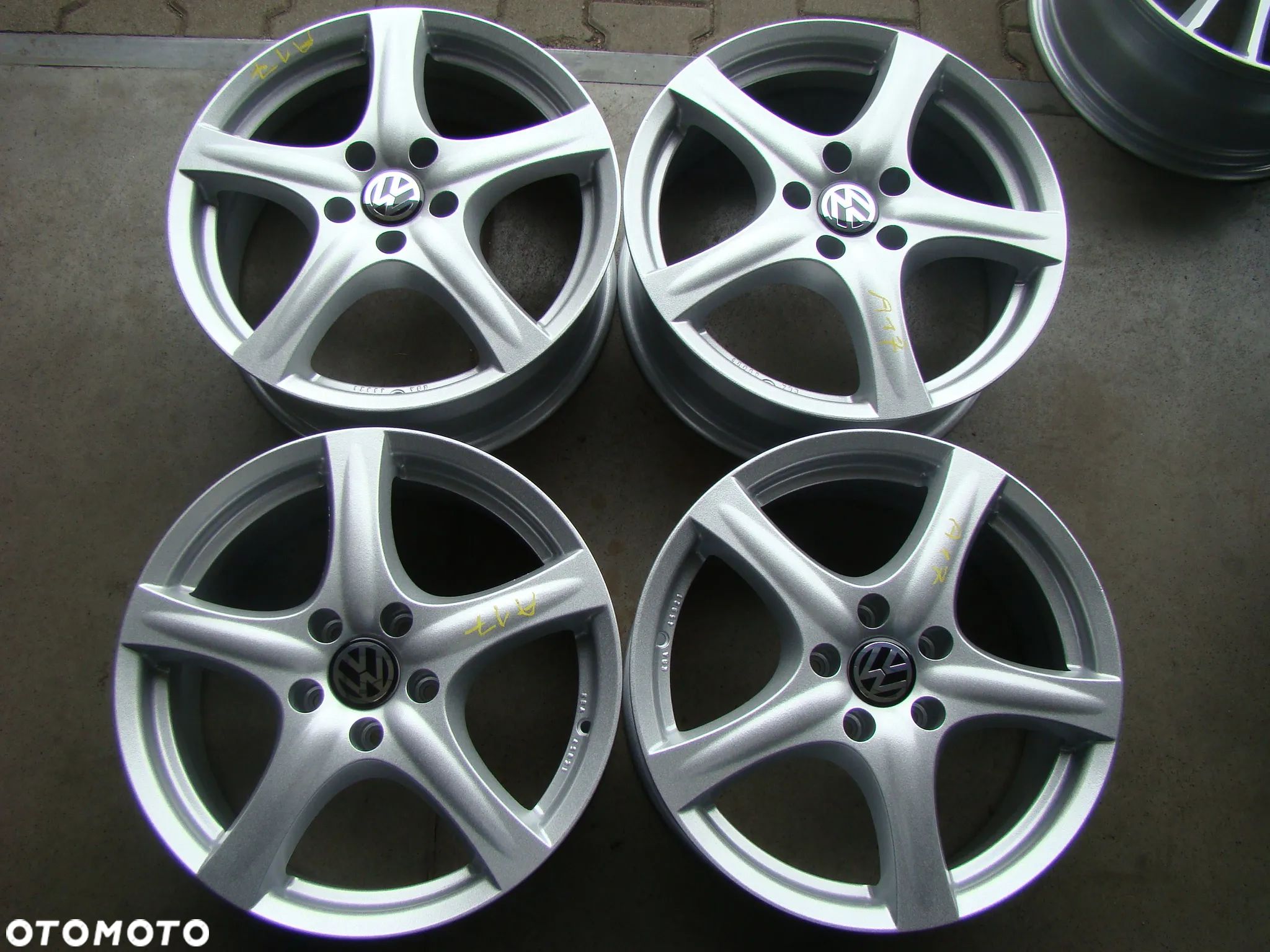 a17 5x112 VW Tiguan T-Roc Caddy Jetta Touran Golf VII VIII Passat B7 B8 7jx17 - 1