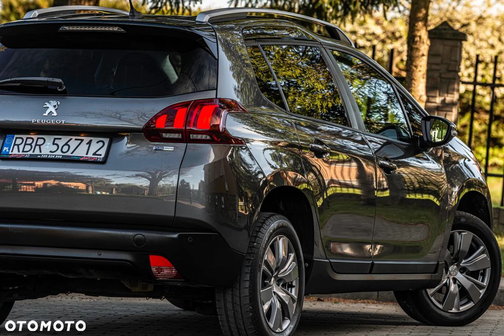 Peugeot 2008 PureTech 82 Style - 18