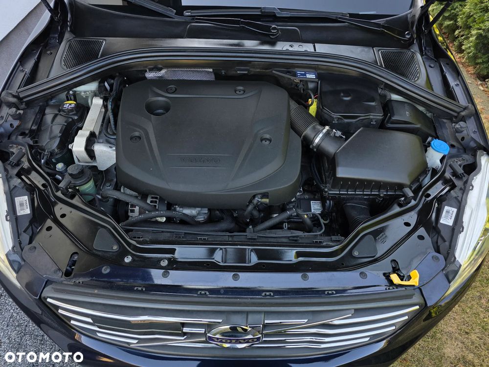 Volvo XC 60 D4 Geartronic Summum - 8