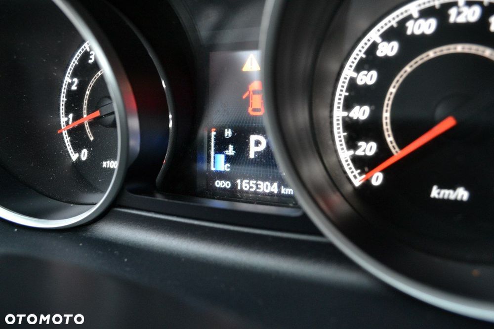 Mitsubishi Outlander 2.0 Intense 2WD CVT - 16