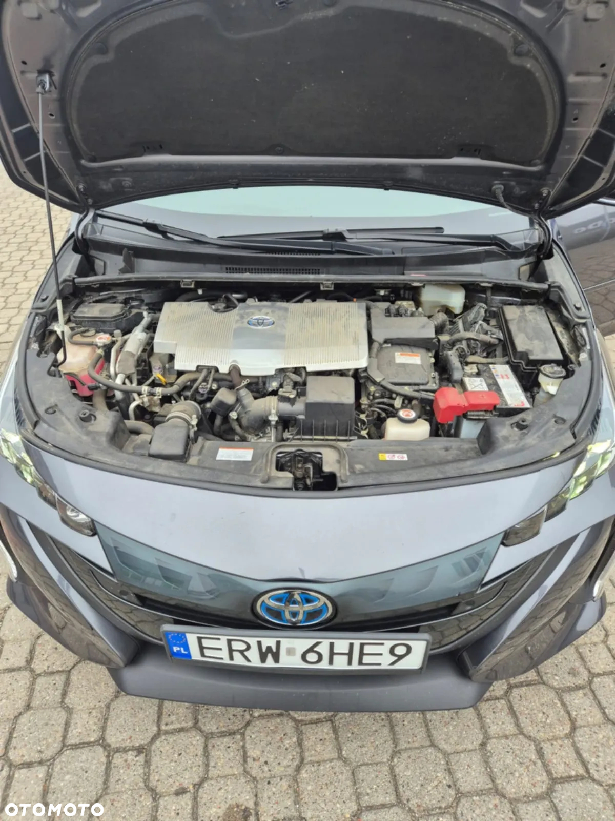 Toyota Prius Plug-in 1.8 Hybrid Executive - 5