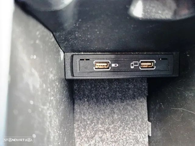 Mercedes-Benz B 180 d Urban - 22