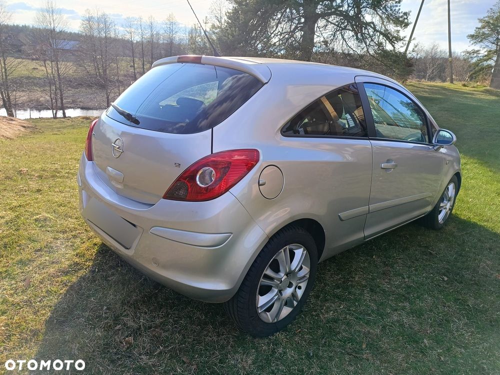 Opel Corsa 1.2 16V Enjoy - 22