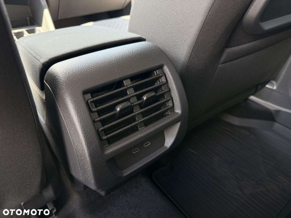Ford Tourneo Connect - 25
