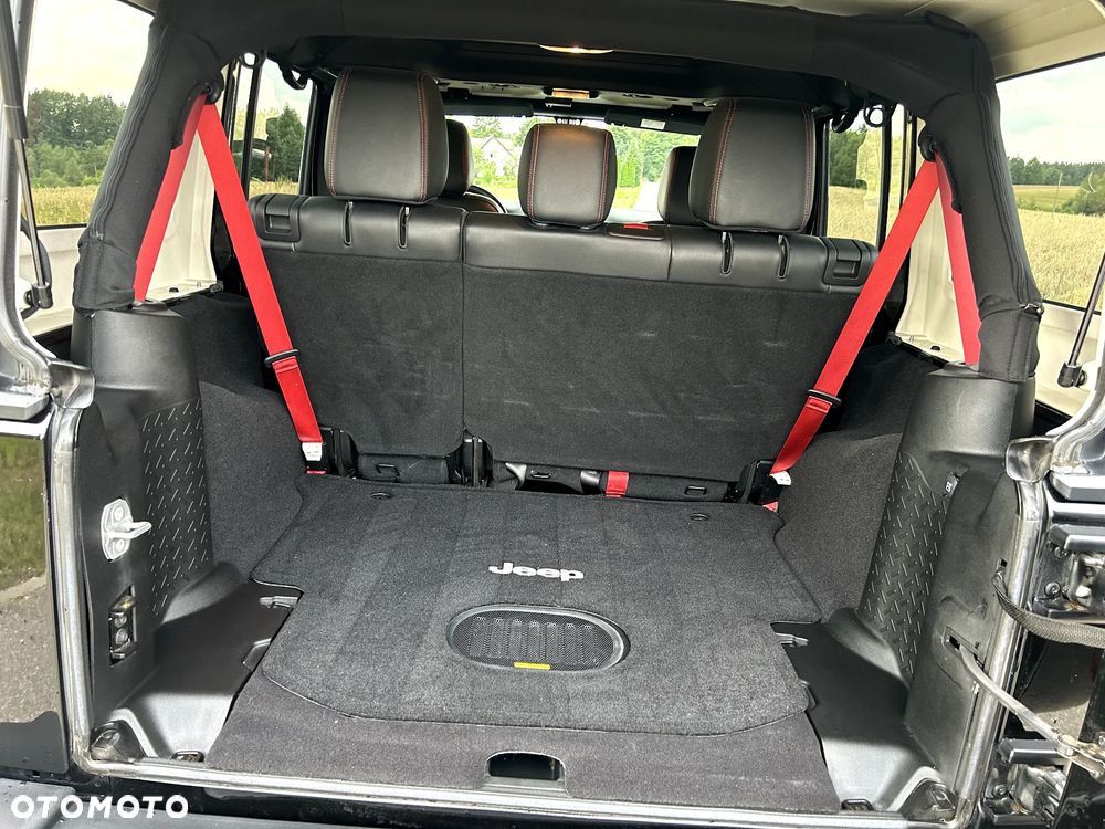 Jeep Wrangler 3.6 Unlim Rubicon Recon - 12