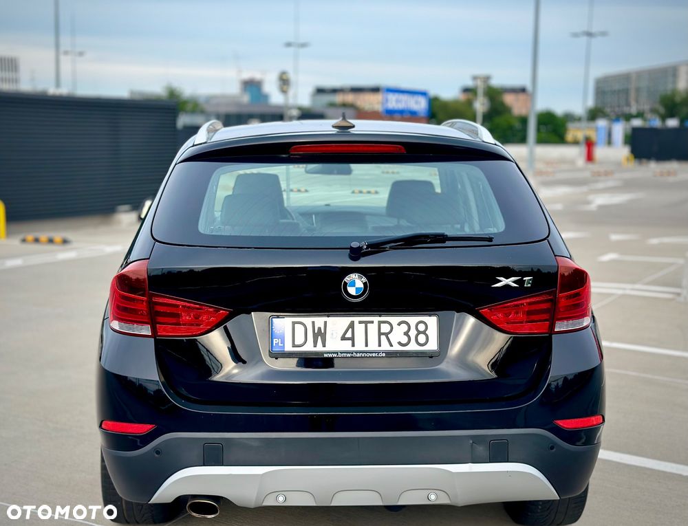 BMW X1 sDrive18d xLine - 22