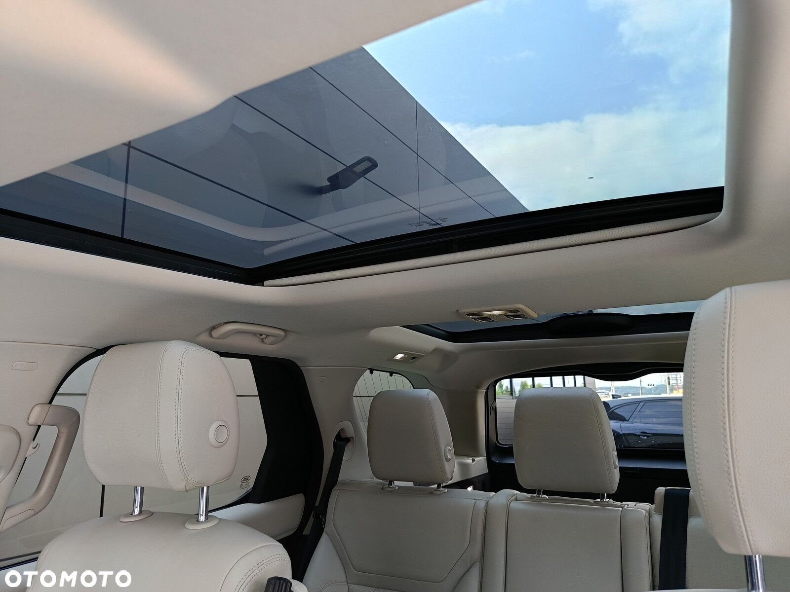 Land Rover Discovery - 17