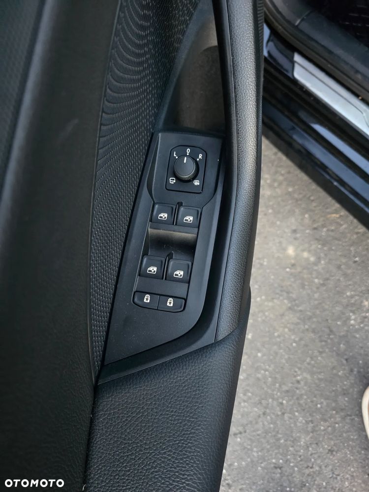 Skoda Octavia 1.5 TSI Selection - 19