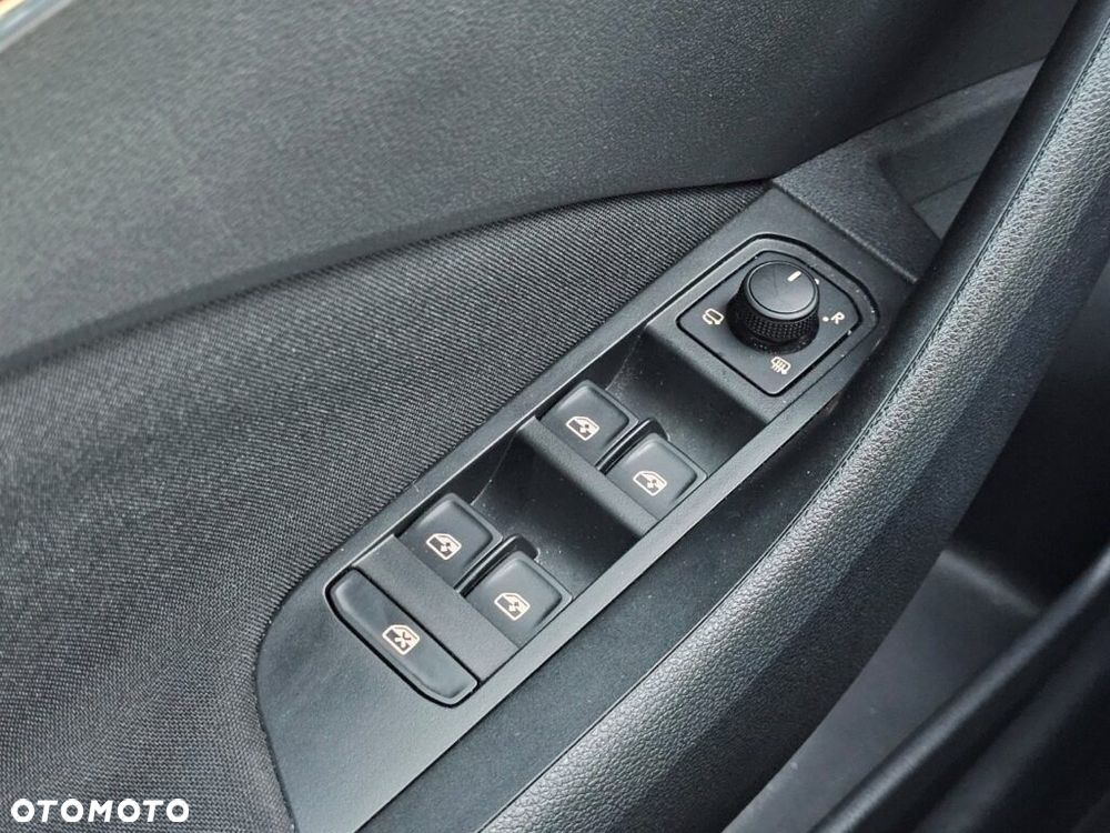 Skoda Kamiq 1.0 TSI Style DSG - 10