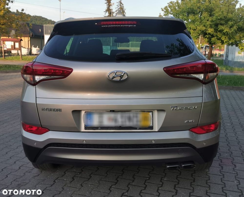Hyundai Tucson 2.0 CRDi 4WD Intro Edition - 12