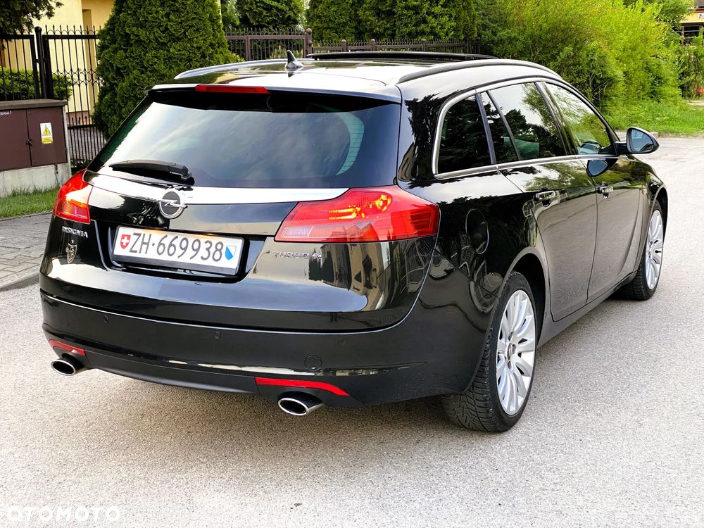 Opel Insignia 2.0 T Cosmo 4x4 - 9