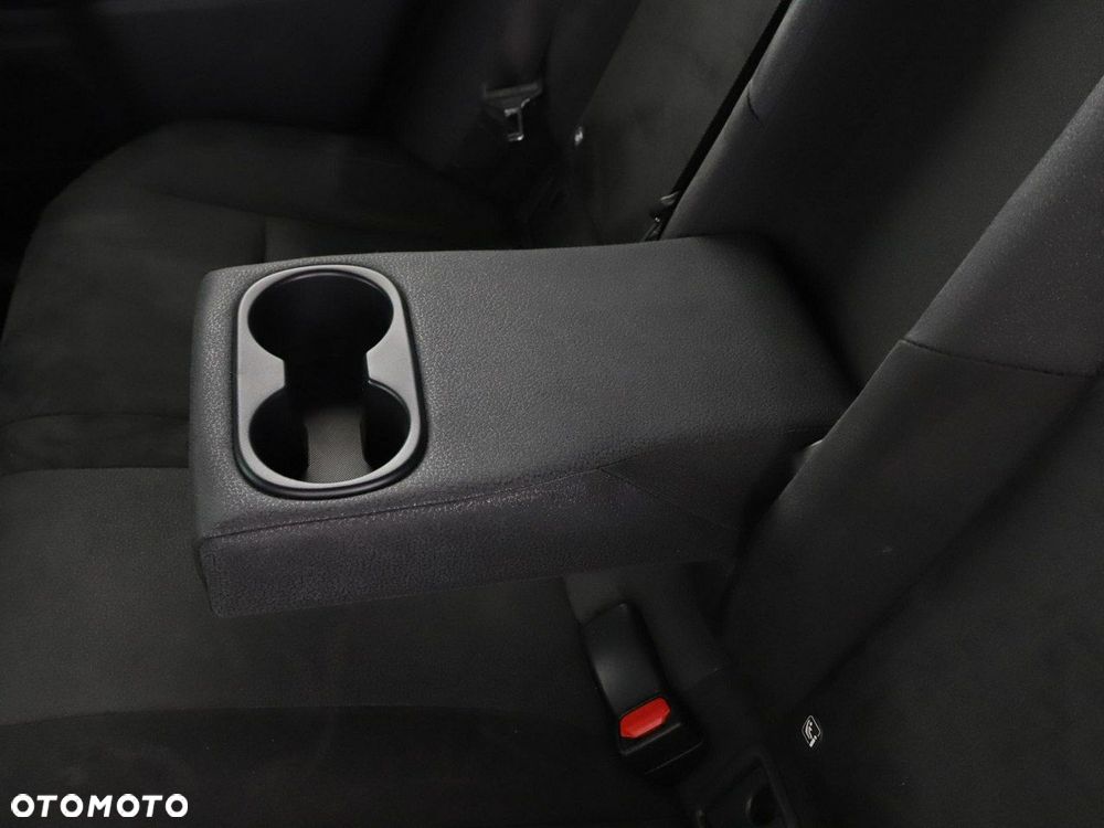 Lexus UX 250h Business Edition - 40