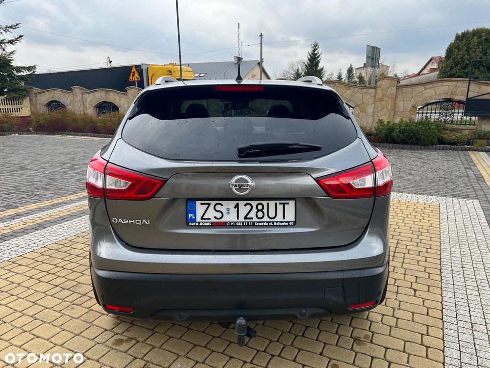Nissan Qashqai 1.6 dCi Xtronic TEKNA+ - 5