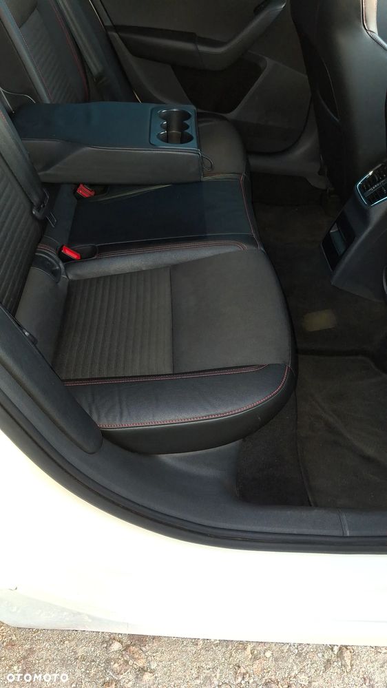 Skoda Octavia 2.0 TDI DSG RS - 21