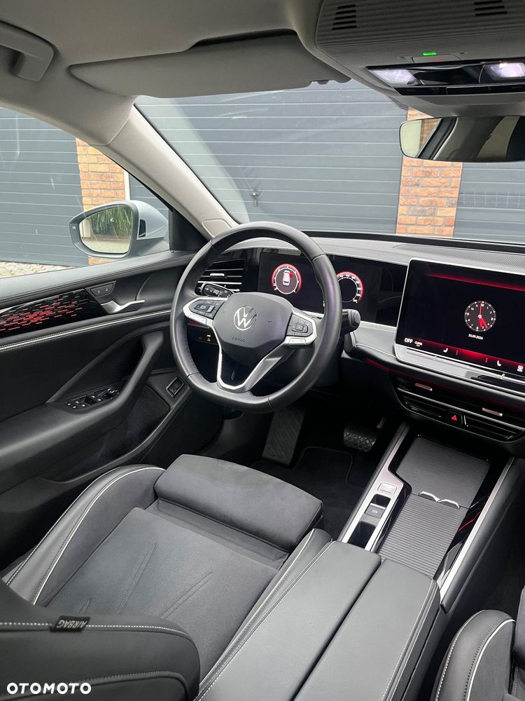 Volkswagen Passat - 17