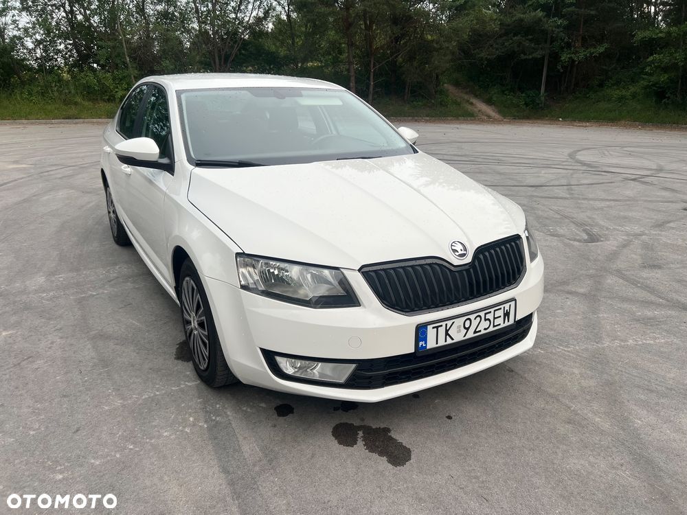 Skoda Octavia 1.6 TDI Ambition DSG - 5