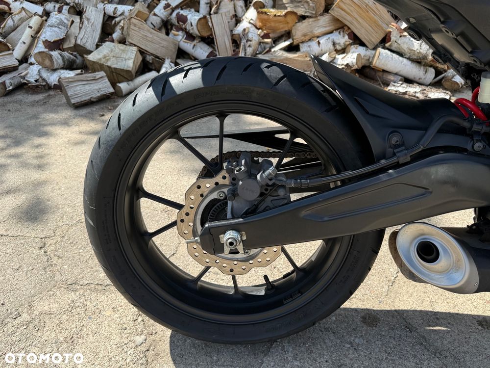Honda CB - 28
