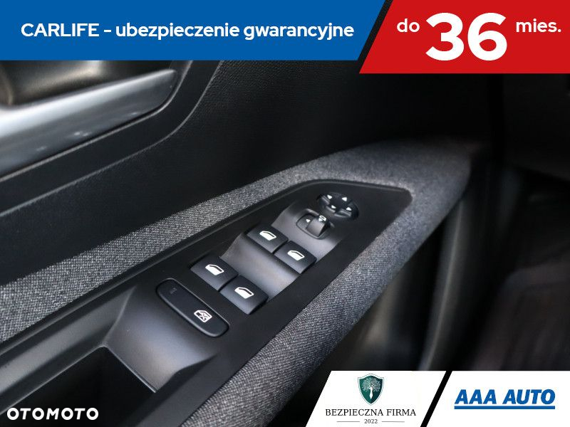 Peugeot 3008 - 18