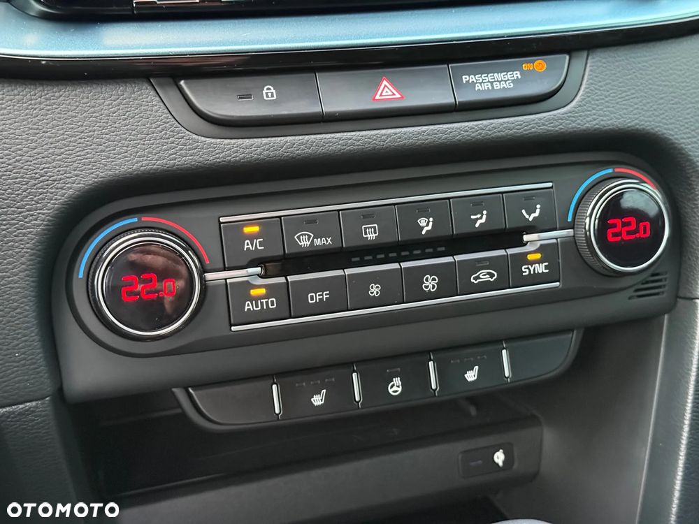 Kia XCeed 1.6 T-GDI Tribute DCT - 32