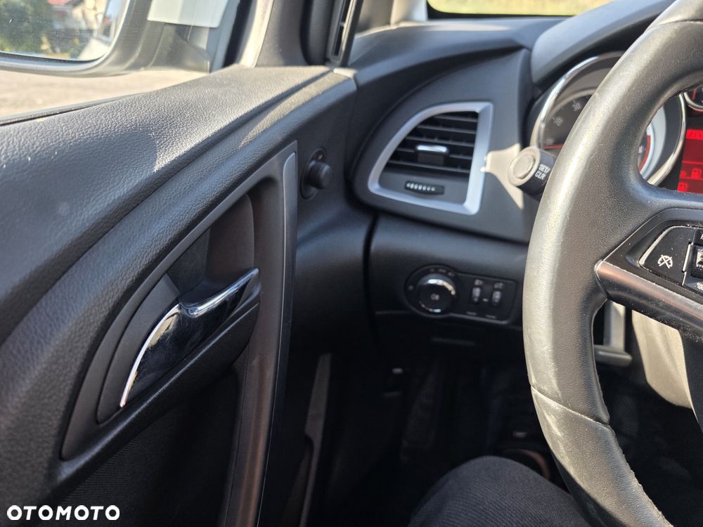 Opel Astra 1.6 Energy EU6 - 12