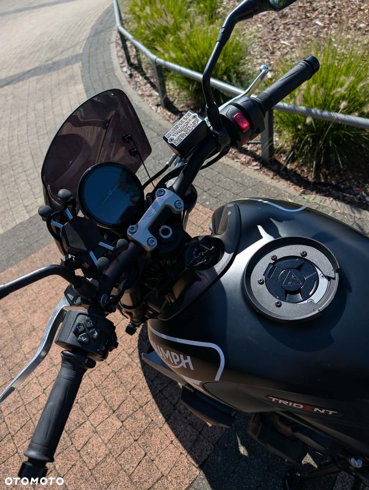 Triumph Trident - 6