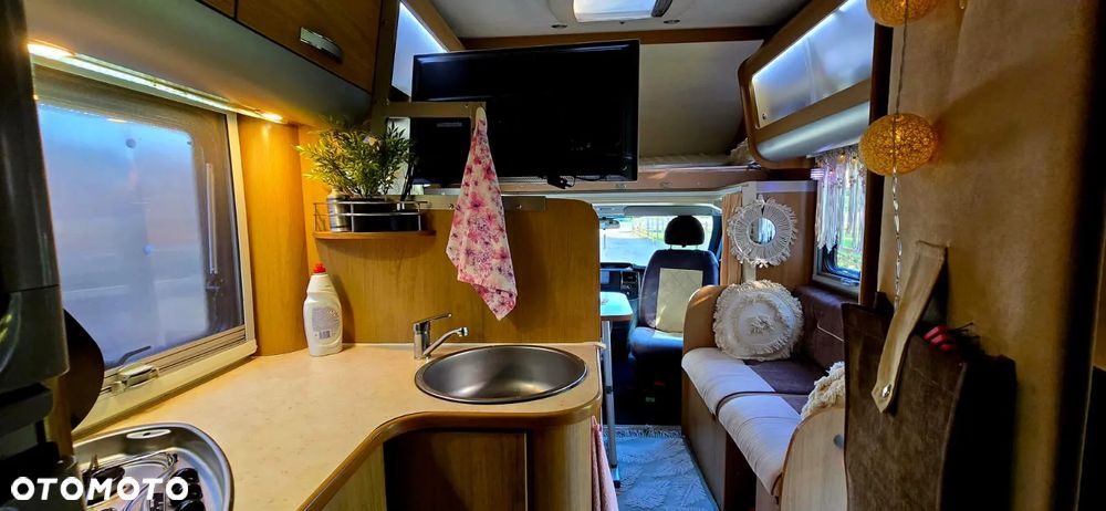 Ford Transit koala rimor 44 - 21