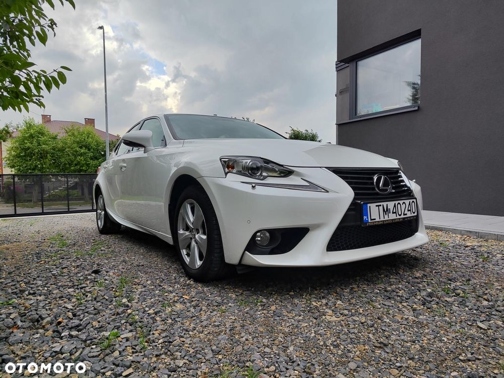 Lexus IS 250 Elegance - 2