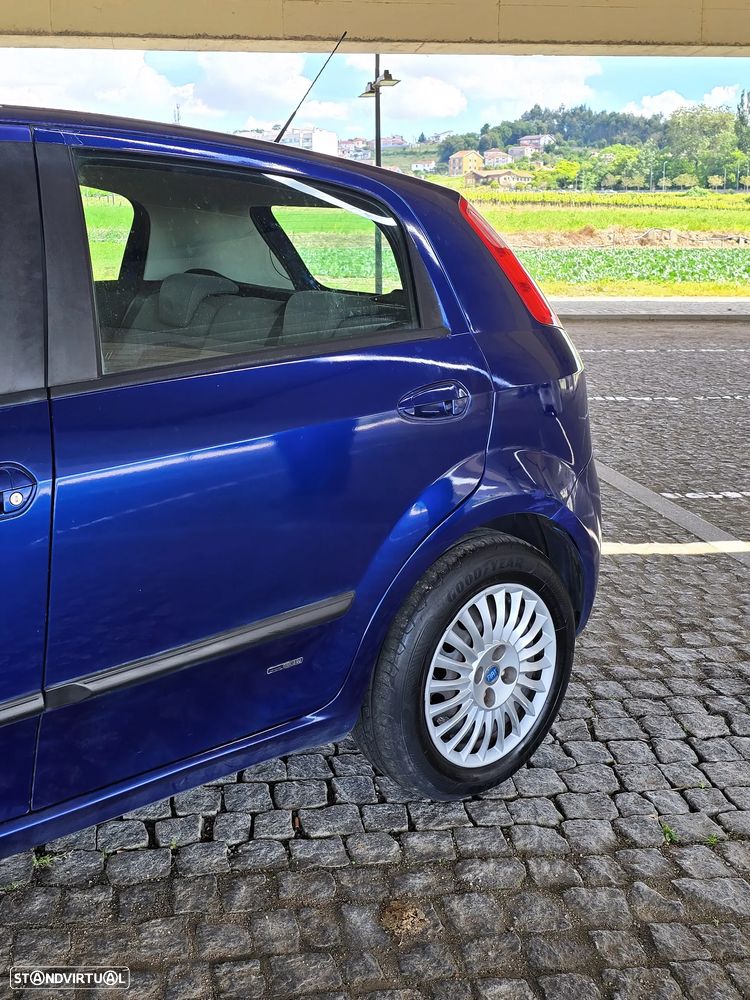 Fiat Grande Punto 1.2 Active - 12
