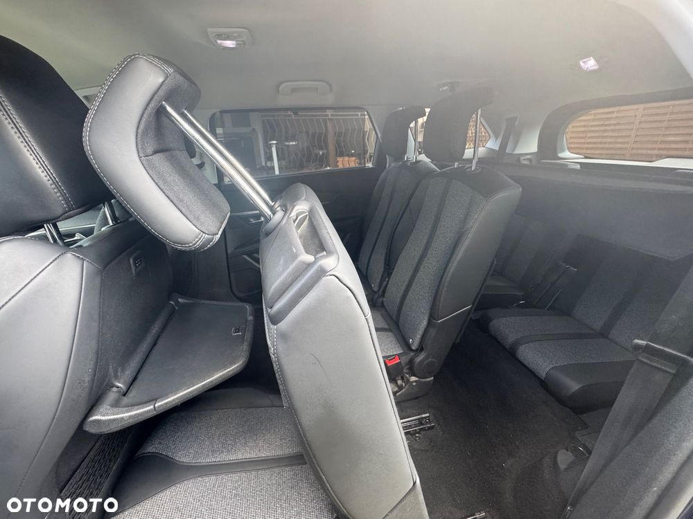 Peugeot 5008 PureTech 130 Allure - 10