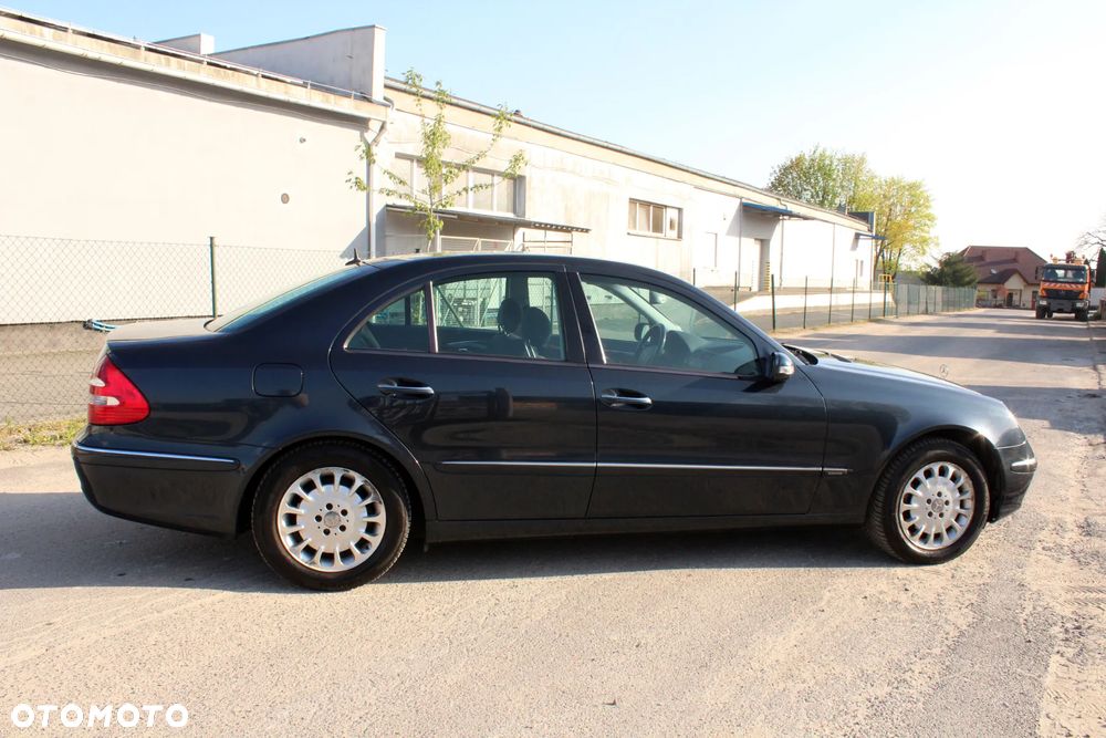 Mercedes-Benz Klasa E 200 Kompressor Automatik Elegance Sport Edition - 2