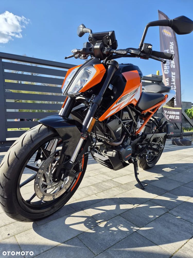 KTM Duke - 4