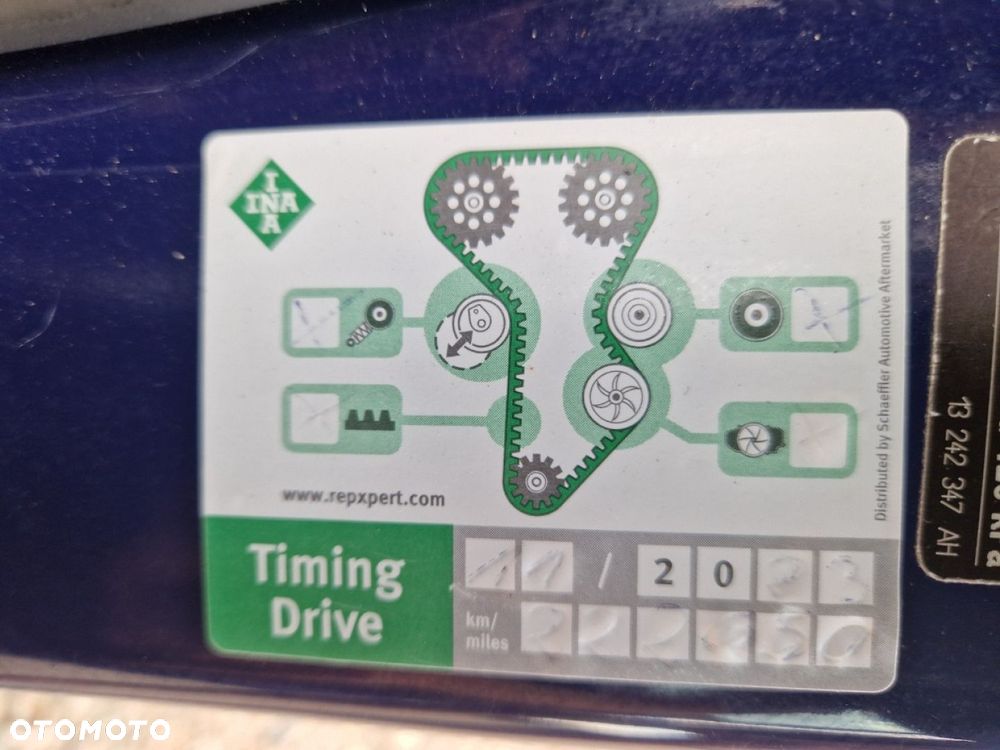 Opel Astra 1.7 CDTI DPF Color Edition - 21