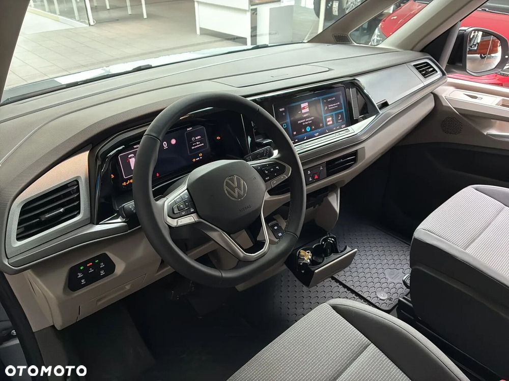 Volkswagen Multivan - 9
