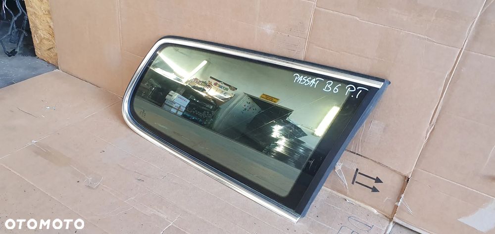 Szyba prawy tył tylna prawa karoseryjna VW Passat B6 AS2 06r - 3