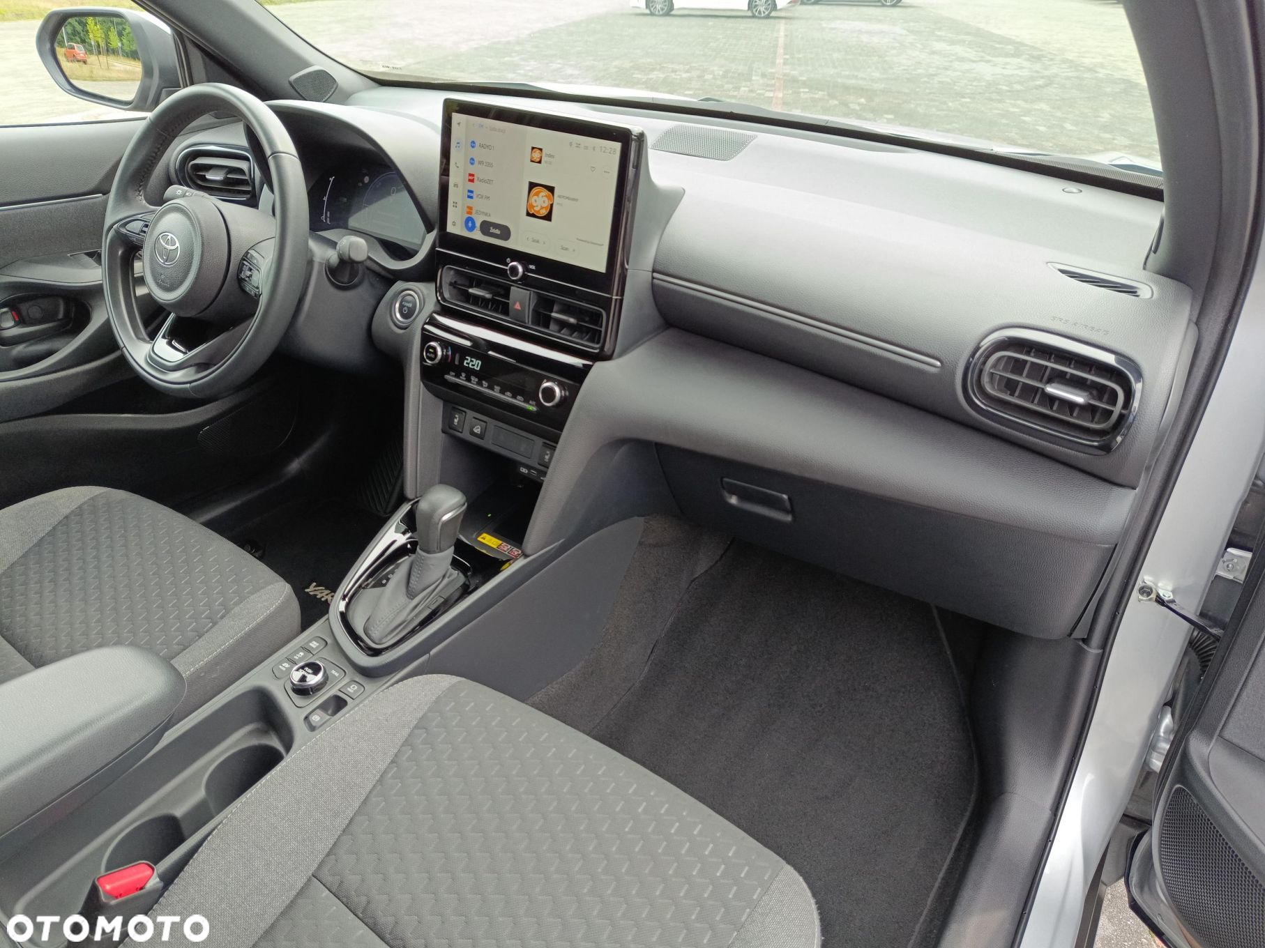 Toyota Yaris Cross Hybrid 1.5 Style AWD - 11