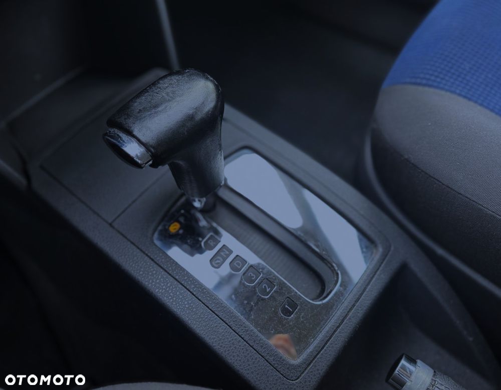 Volkswagen Polo - 8