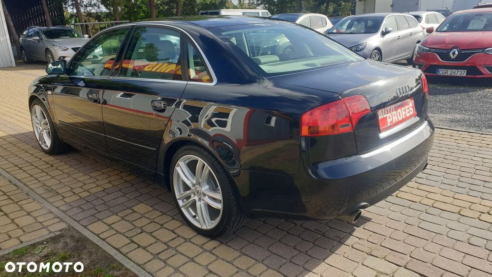 Audi A4 Limousine 1.8 T quattro - 4