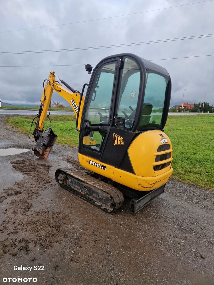 JCB 8018 - 7