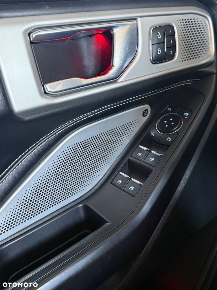 Ford Explorer 3.0 EcoBoost PHEV 4WD ST-Line - 18