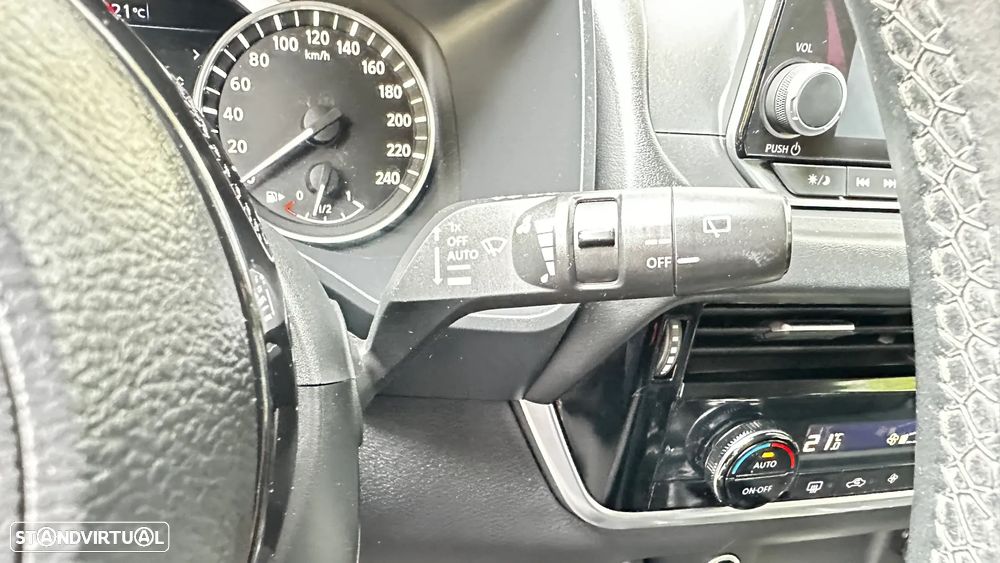 Nissan Qashqai 1.3 DIG-T Acenta LED+R - 32