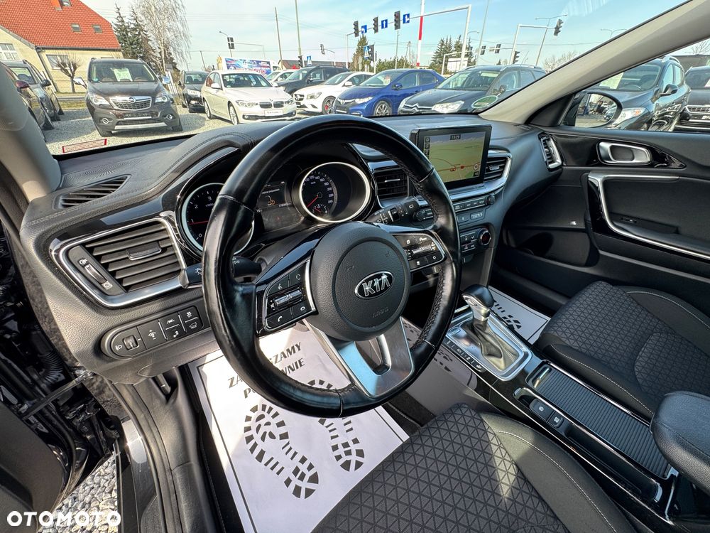 Kia Ceed 1.6 CRDi SCR GT-Line DCT - 22