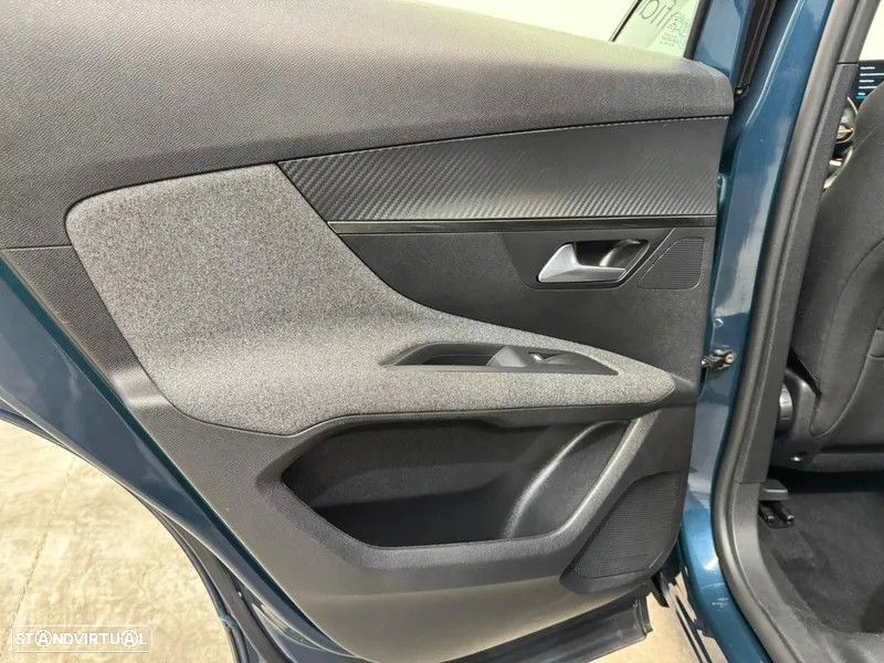 Peugeot 3008 1.5 BlueHDi Active - 21