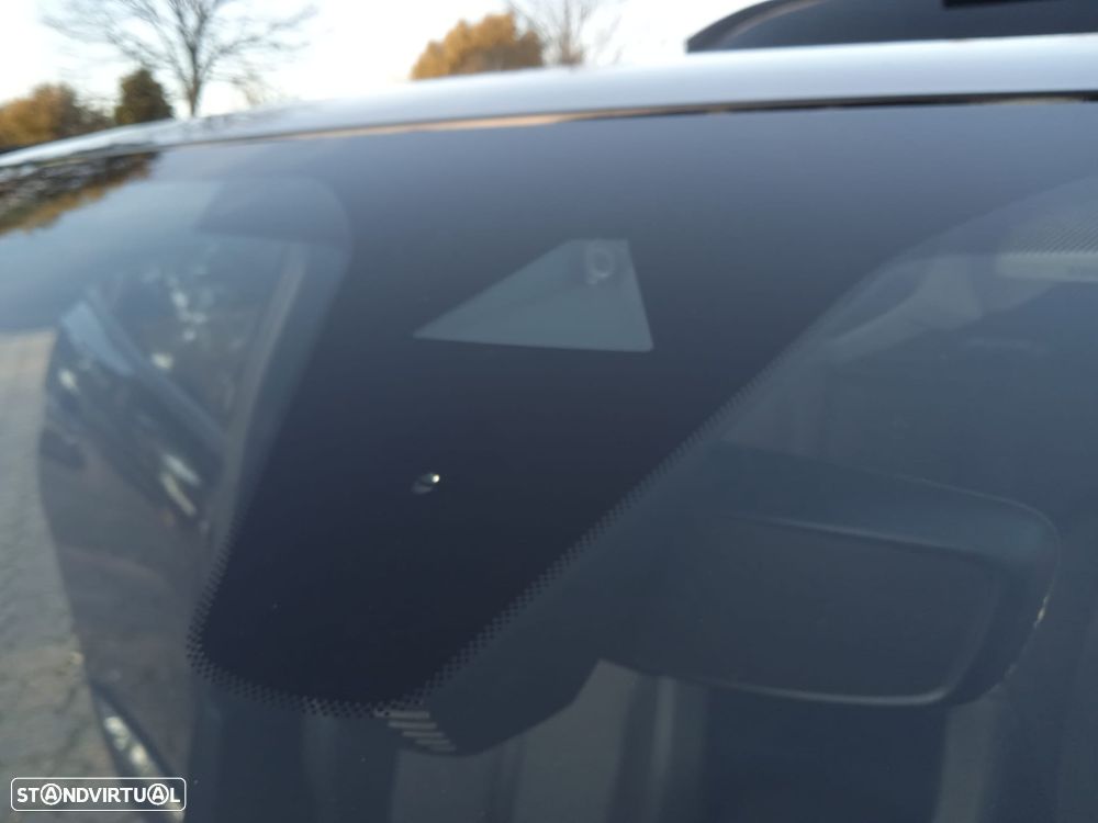 Peugeot 3008 1.6 Hybrid Allure Pack e-EAT8 - 54