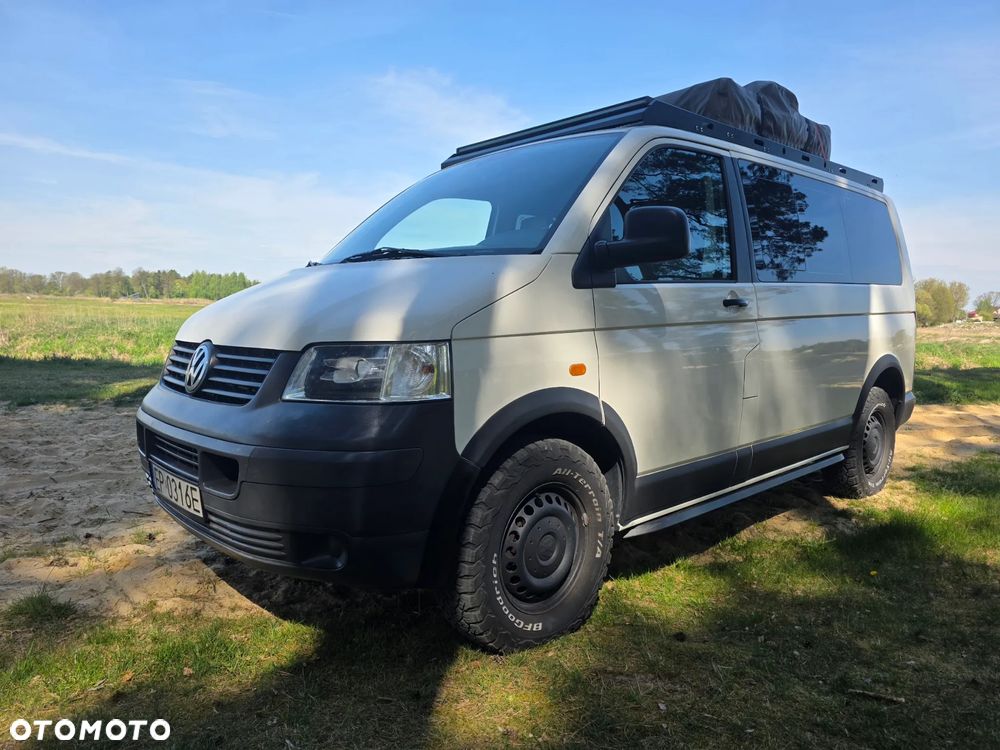 Volkswagen Multivan - 1