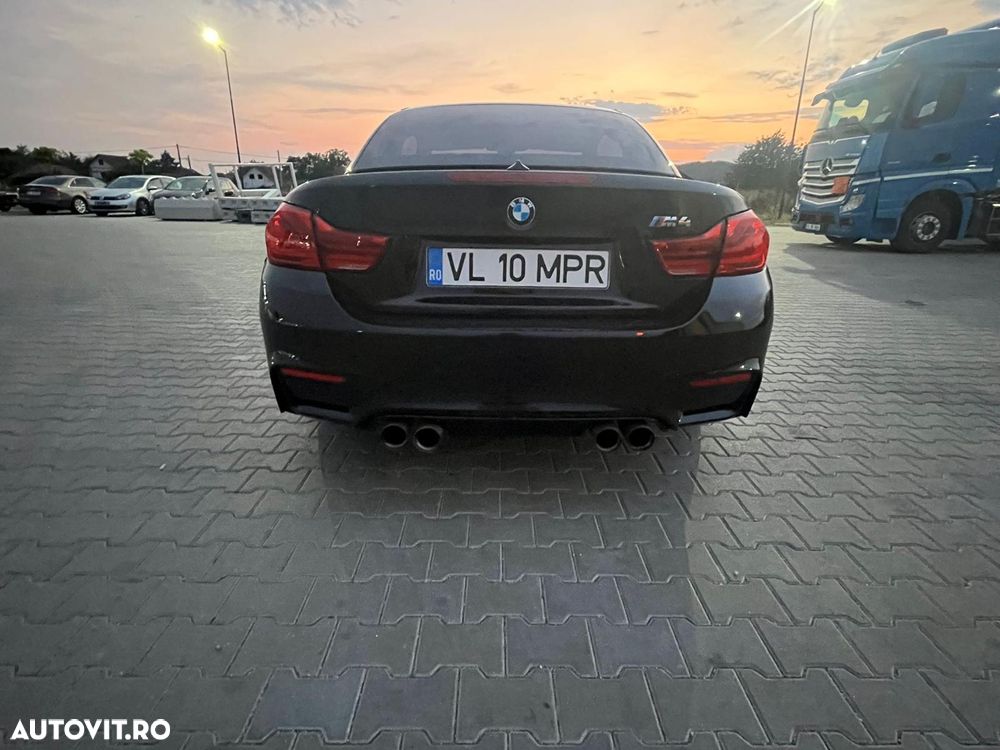 BMW M4 - 5