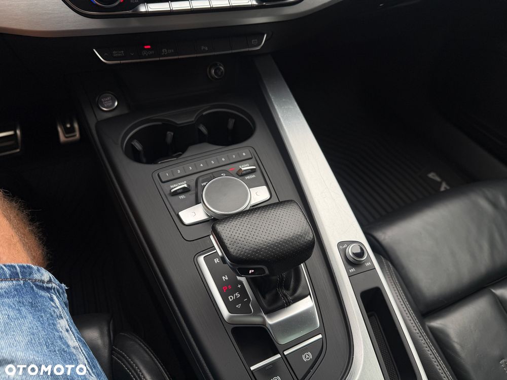 Audi A4 Avant 3.0 TDI quattro tiptronic - 21