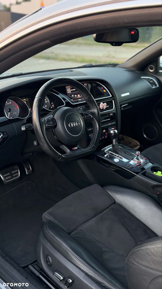 Audi S5 Coupé - 5