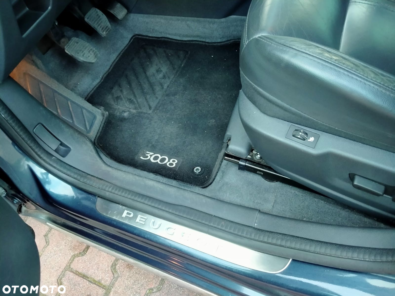 Peugeot 3008 1.6 Allure - 23