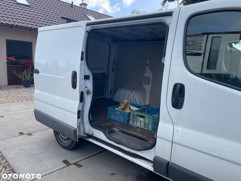Opel Vivaro - 5